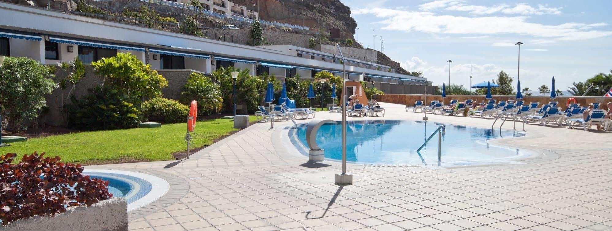 Apartamentos Amadores Beach Exterior foto